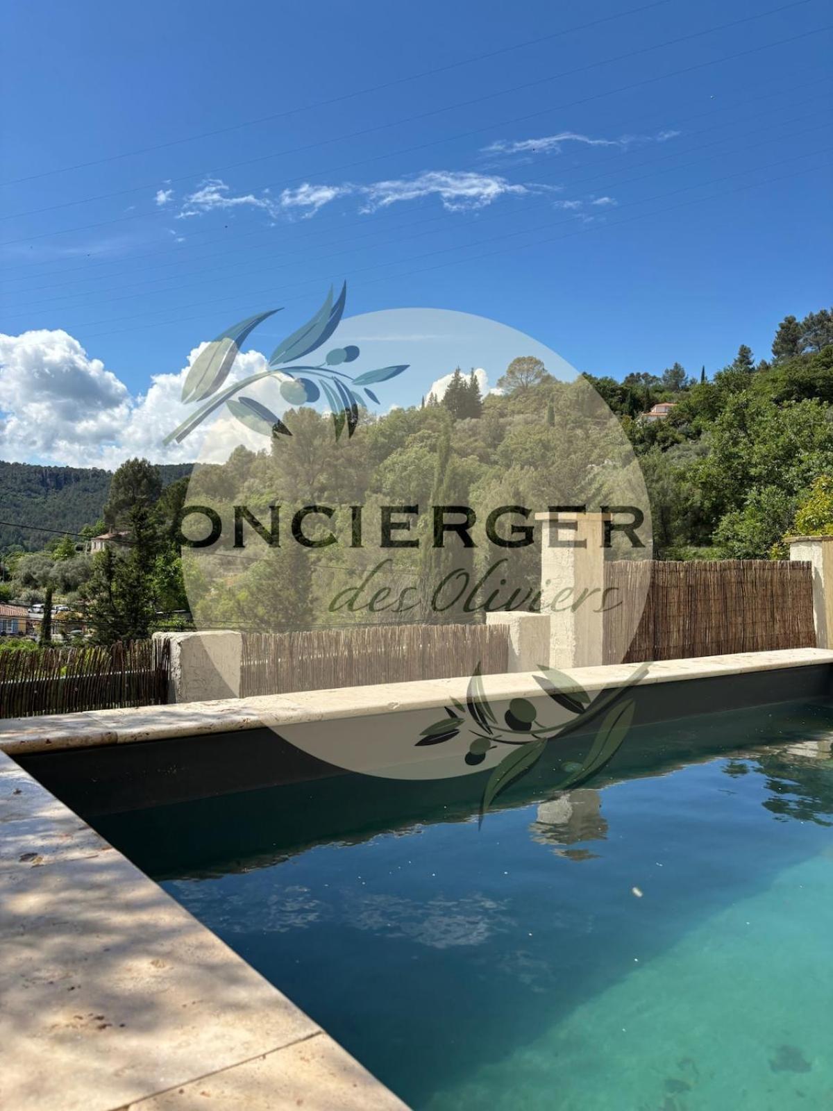 Villa Avec Piscine Belgentier מראה חיצוני תמונה